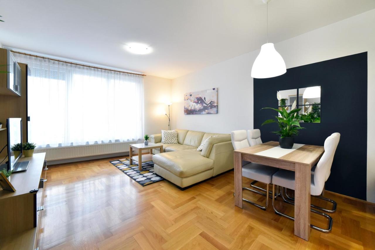 Apartment Stadium ซาเกร็บ ภายนอก รูปภาพ